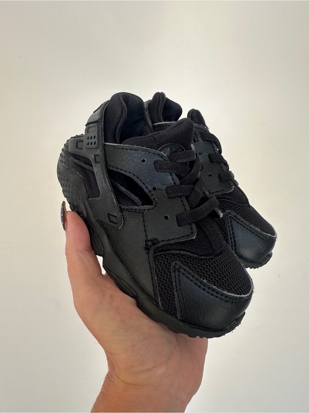✨Nike Hurrache 8C
Black- Classic Lightweight Comfort